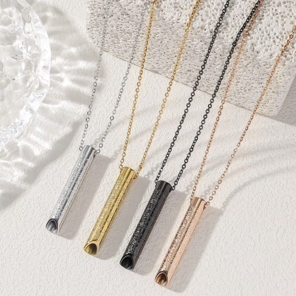 WhistleAyatulNeckless1