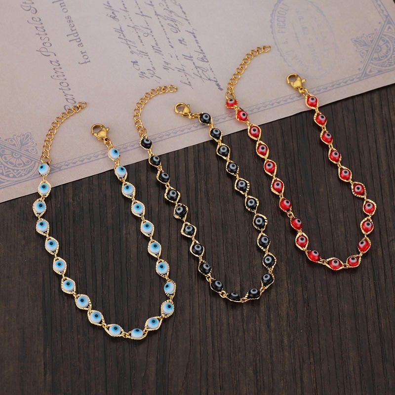 GoldPlatedEyeBracelet2Alt